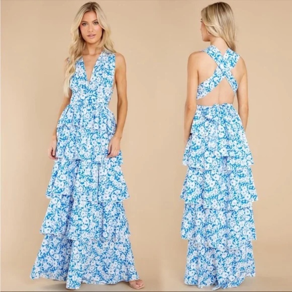 Aakaa Blue and White Backless Floral Dress